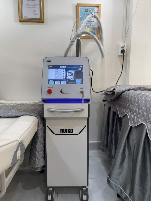 máy laser xóa xăm ruikd Hàn Quốc